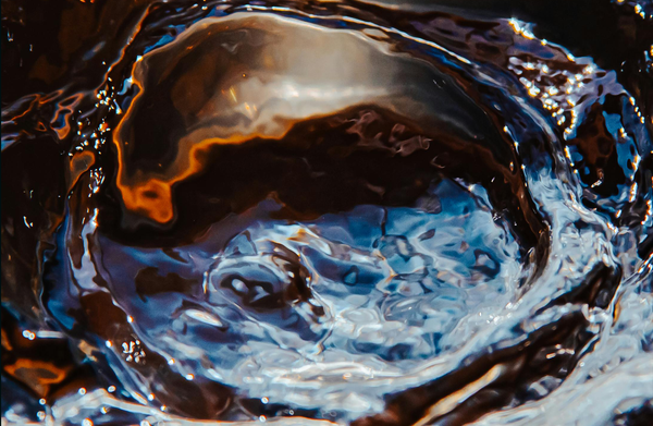 El Spin, y la suave voz calmada de quién sabe qué hacer / The Spin and the calm, soothing voice of the one who knows what to do