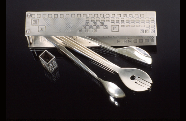 New solo exhibition from internationally acclaimed metalsmith Anne Krohn Graham