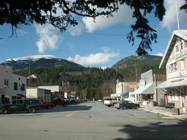 A Tiny Town In Washington - Metaline Falls