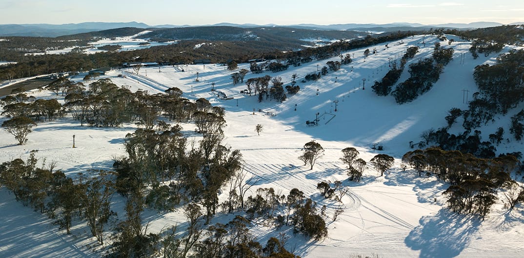 An aerial view of Sewlyn Snow Resort during winter prior to 2020.