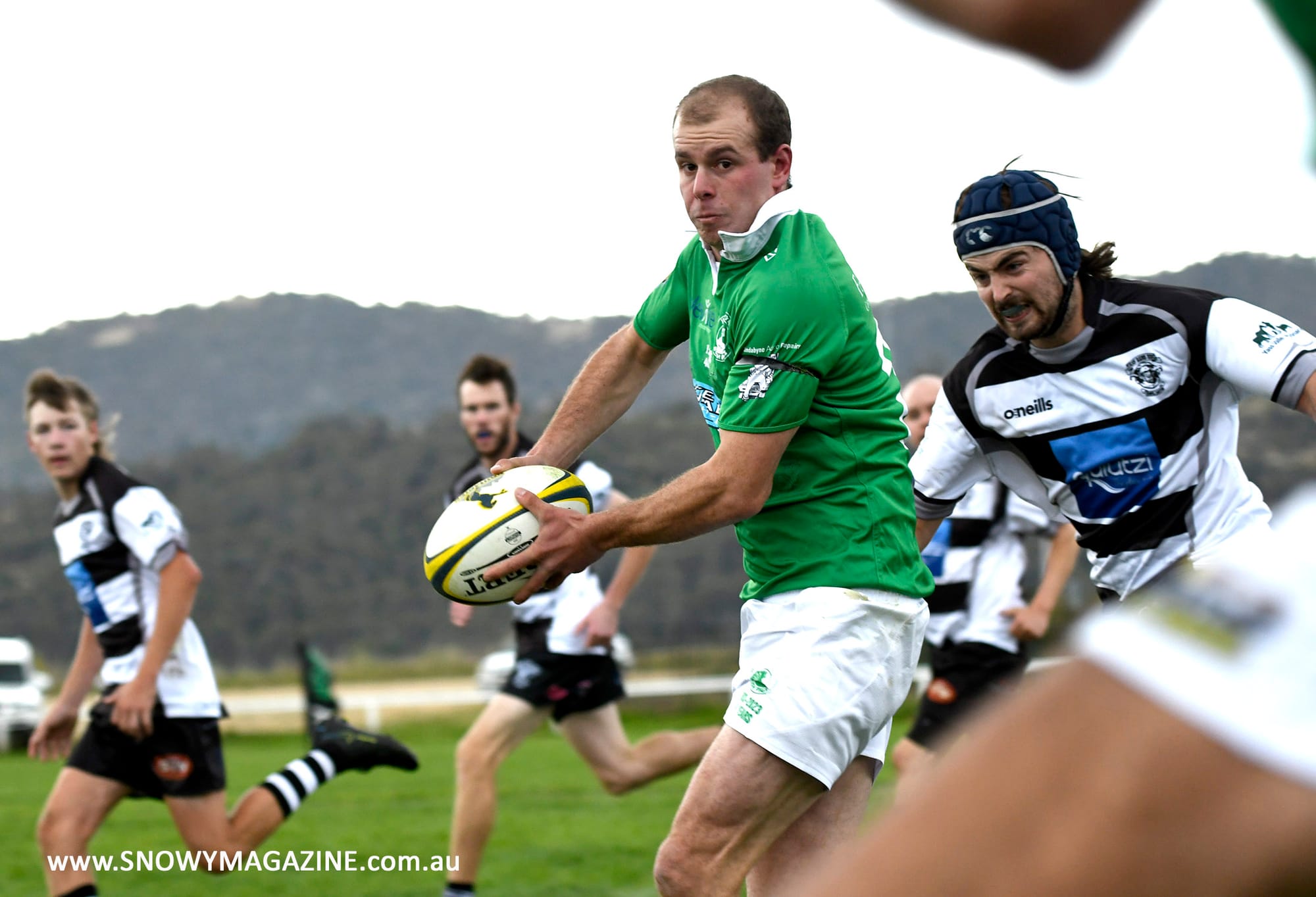 Another attacking play by the Bushpigs.