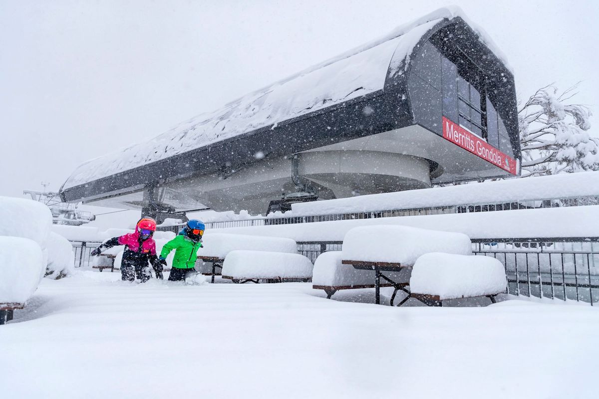 Huge Storms and Powder Snow Post feature image