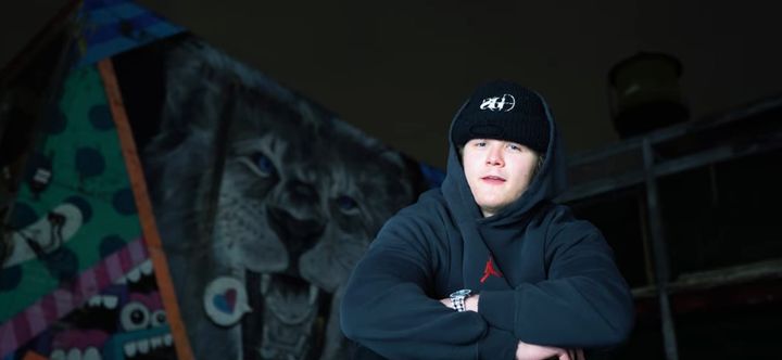 Michigan Rapper Slim Brady Carves Unique Sound Amidst Personal Trials, Releases New Single "Stampede"