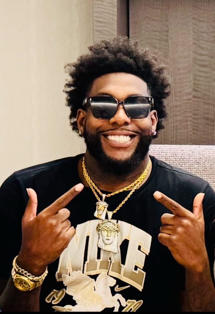 Mike Haynes Makes Waves with New Sound