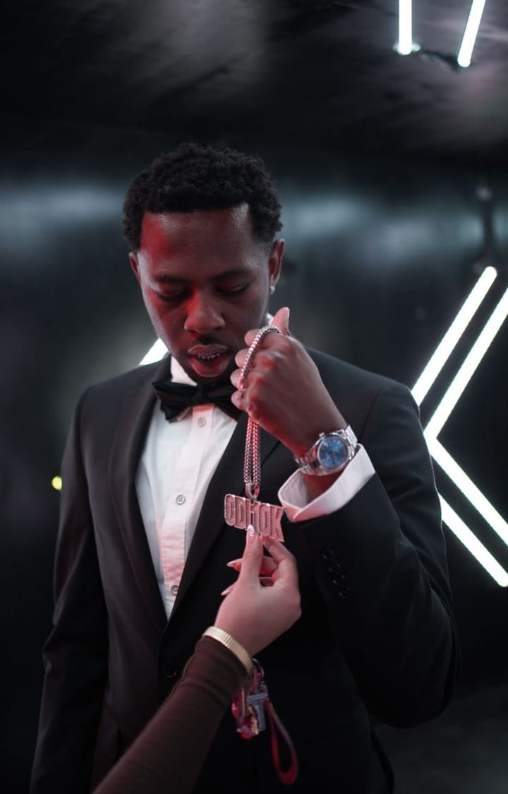 Odi 10K Races Out of the Dark with New Single “Racing”