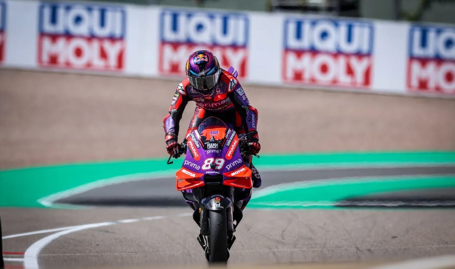 Sachsenring, Sprint MotoGP : Martin gagne le premier bras de fer, Marquez 6e