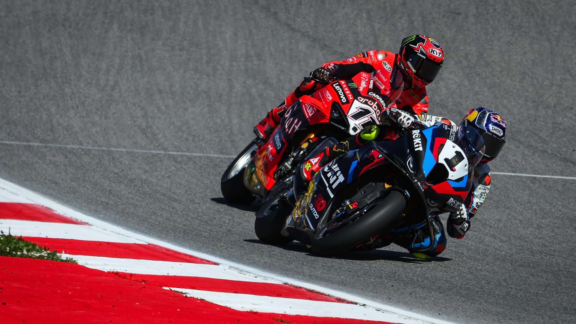 Sprint SBK Portimao : 0,055s entre Razgatlioglu et Bulega !