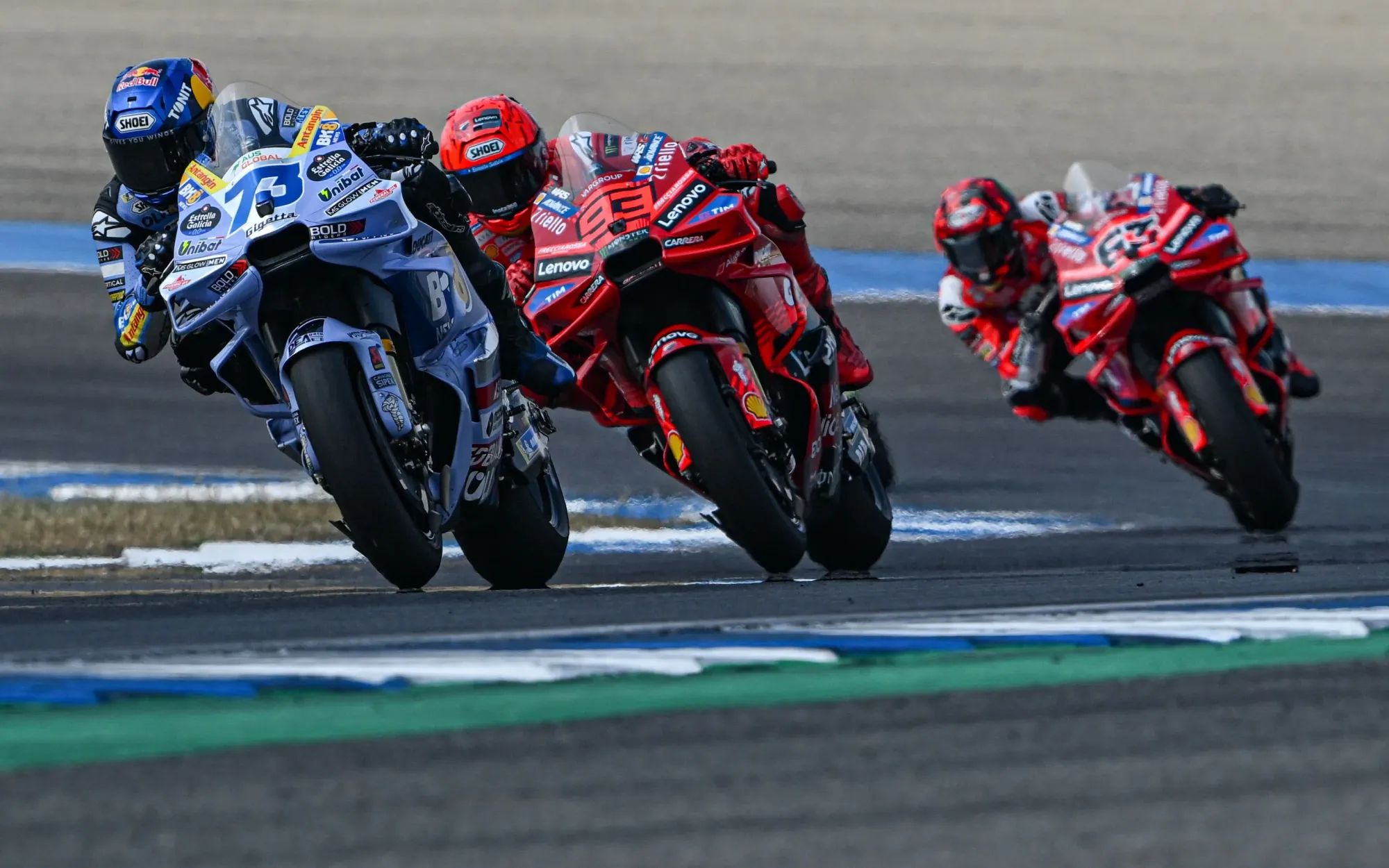 Pourquoi Marc Marquez a laissé passer son frère en Thaïlande