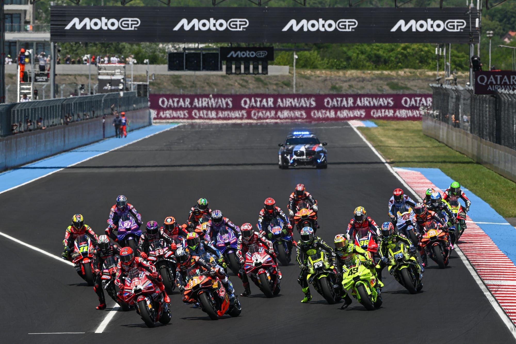 Accord MotoGP scellé : Les 11 équipes prolongent jusqu'en 2031