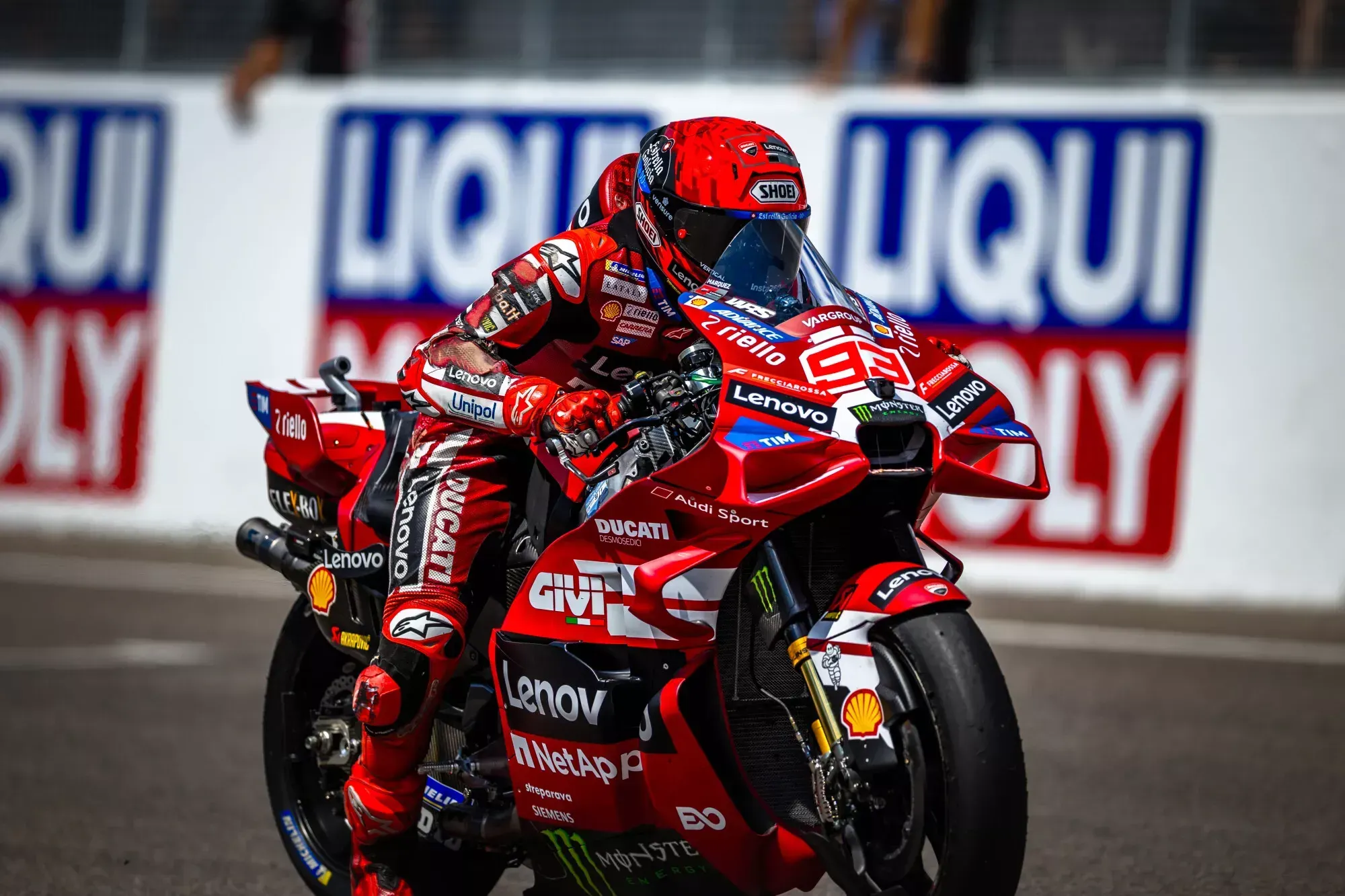 Allemagne (MotoGP) : Marc Márquez s'impose et égale Agostini