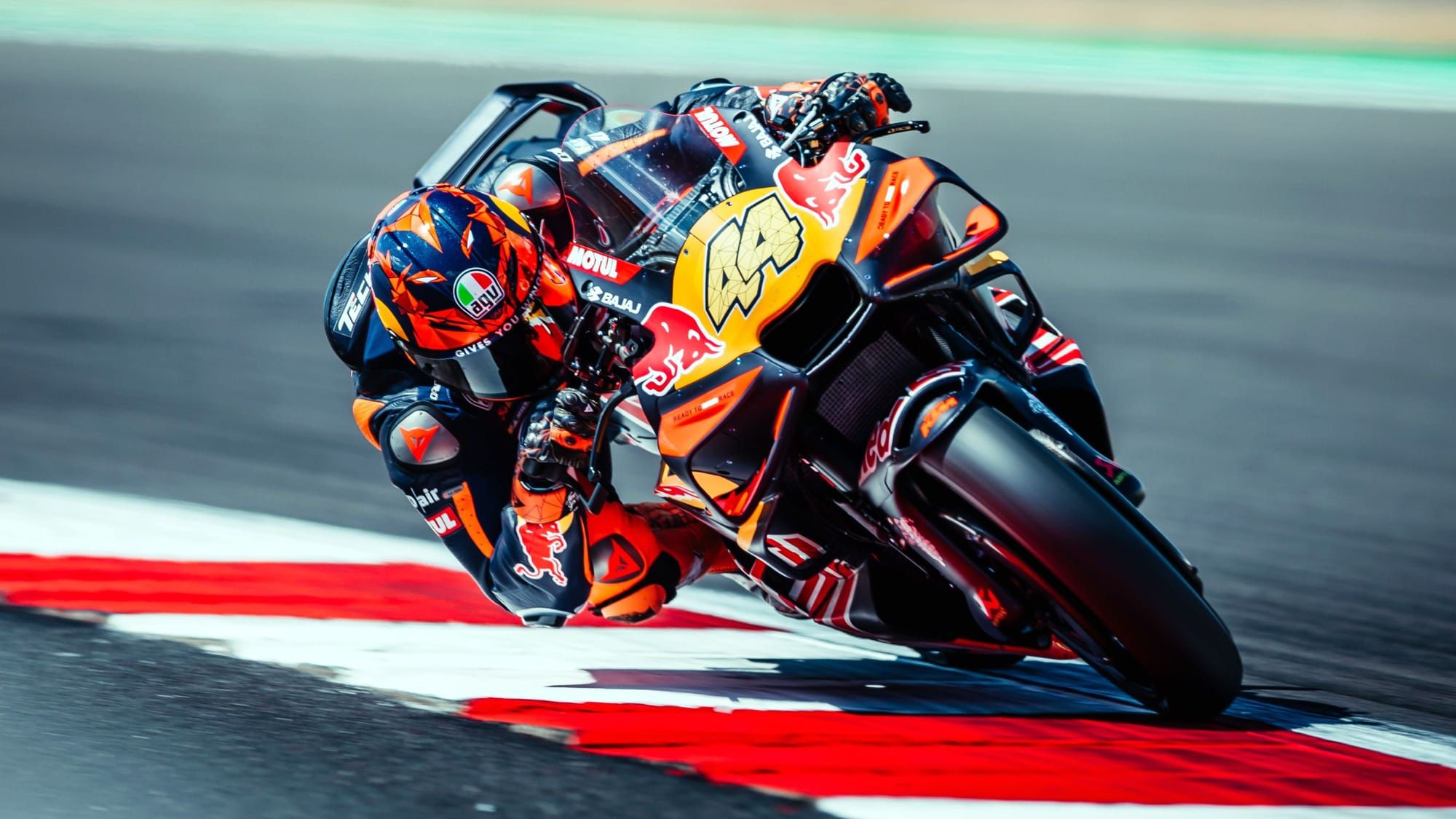 Pol Espargaró remplace encore Viñales à Aragón
