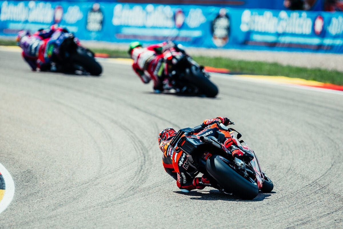 Viñales éteint les rumeurs d'un départ anticipé de KTM : « Je ne courrai pas en Superbike »