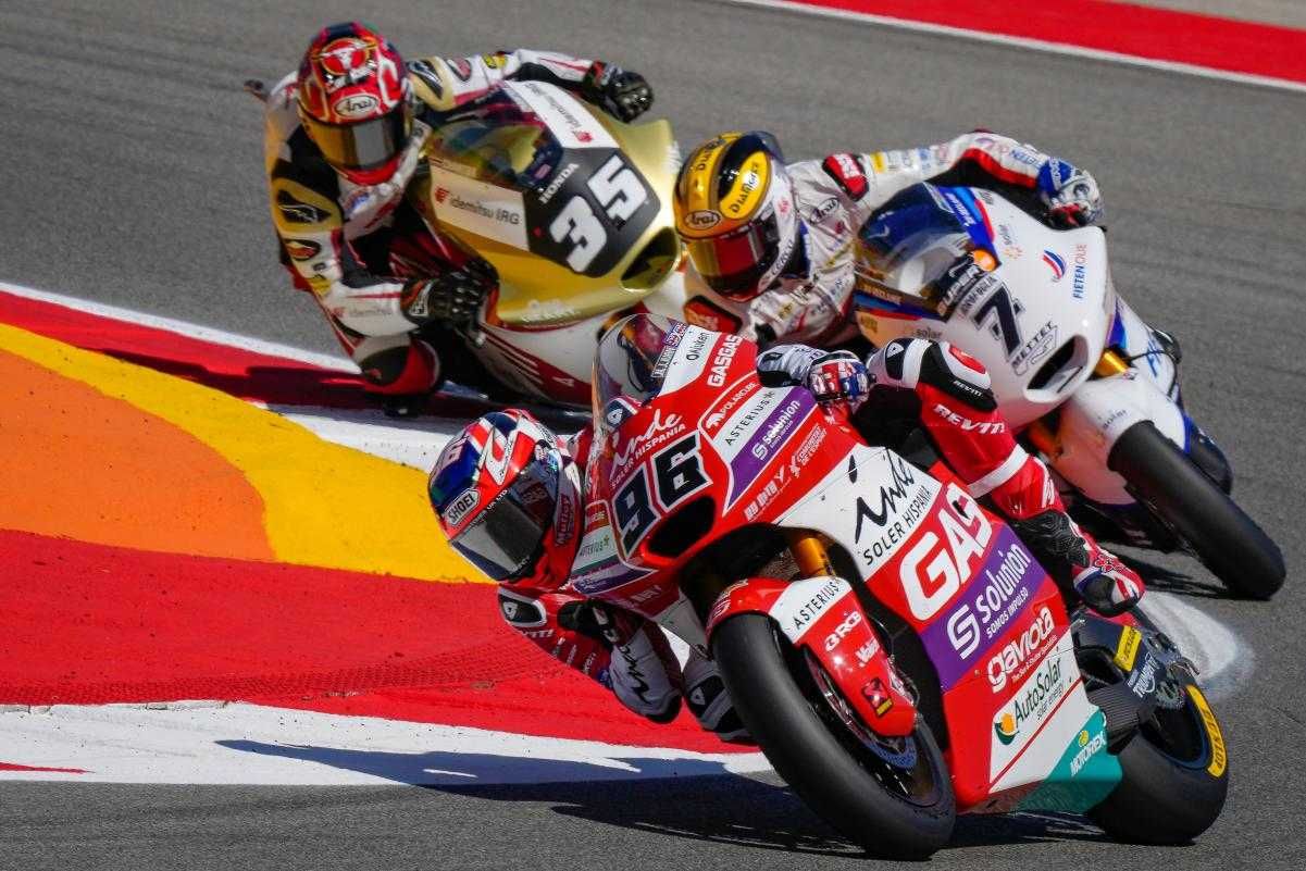 Barcelone, Moto2 : Dixon en pole, Arbolino loin d'Acosta !