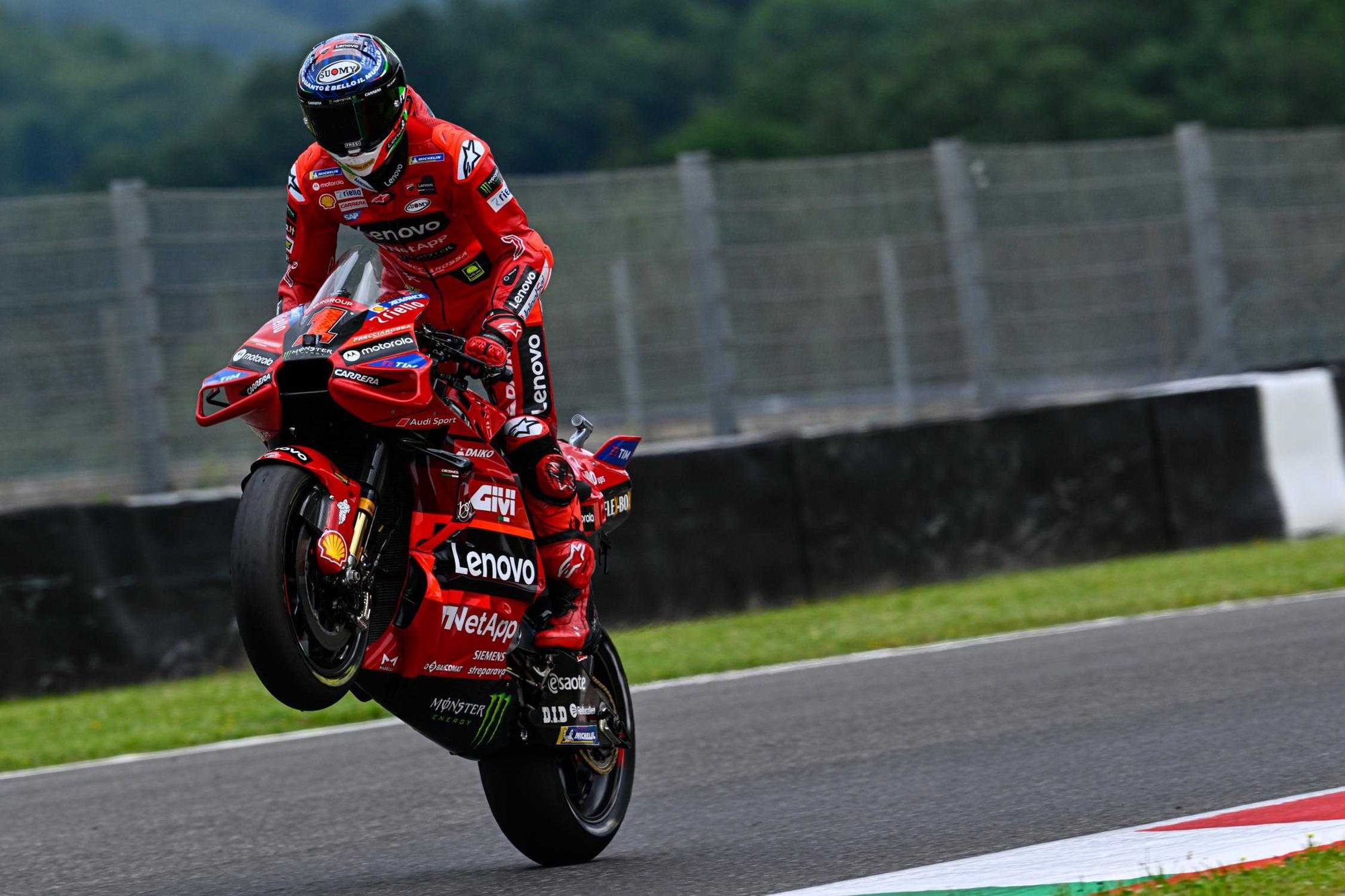Mugello, Sprint : Bagnaia contient Bezzecchi !