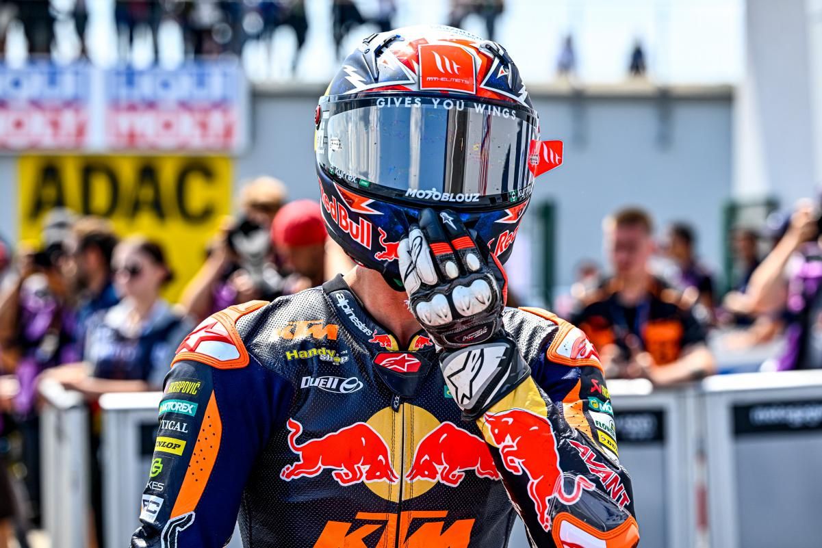 Acosta taille patron au Sachsenring, la remontada continue !