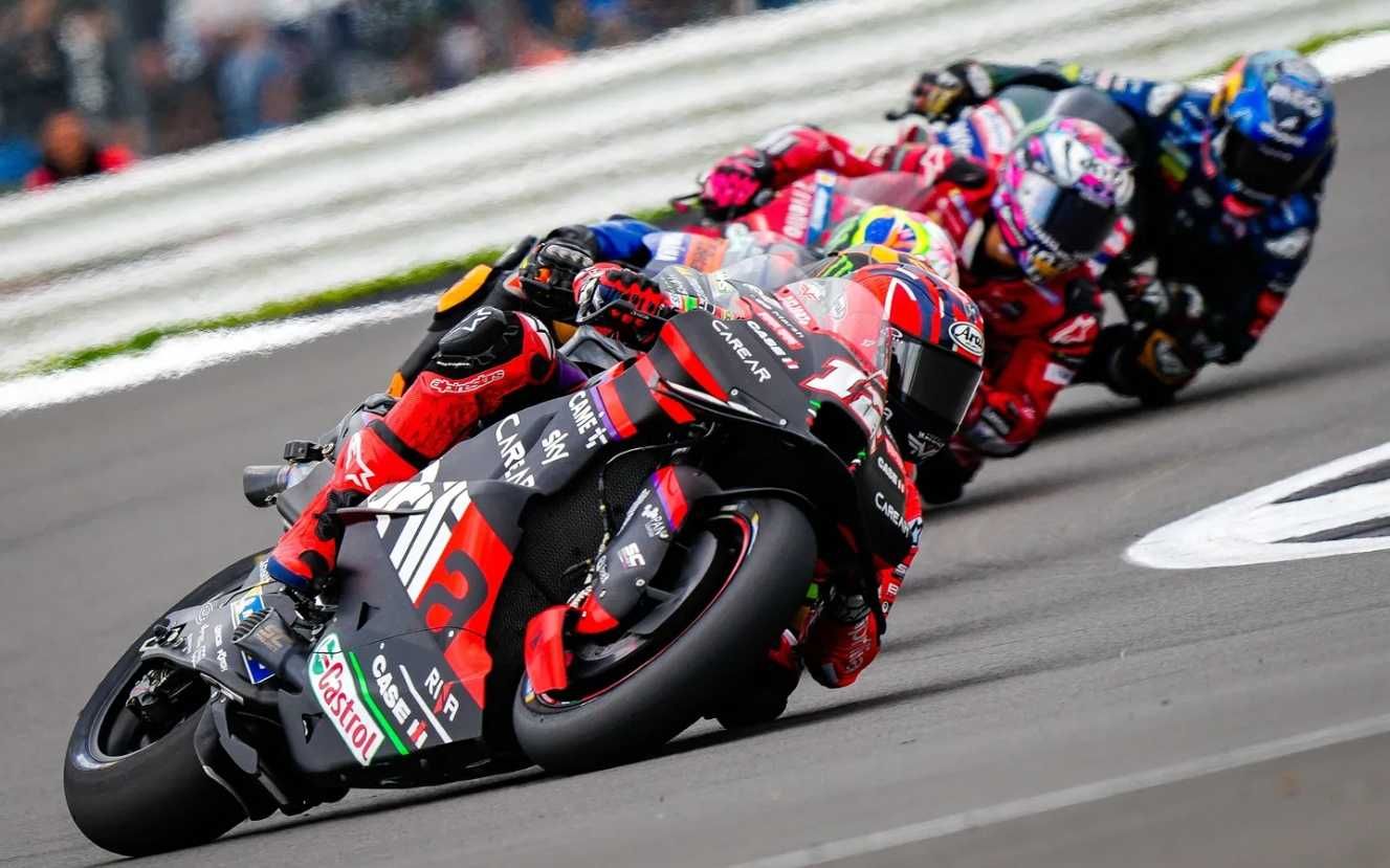 Vinales prévient : Aprilia a brillé « mais il faut rester prudents »