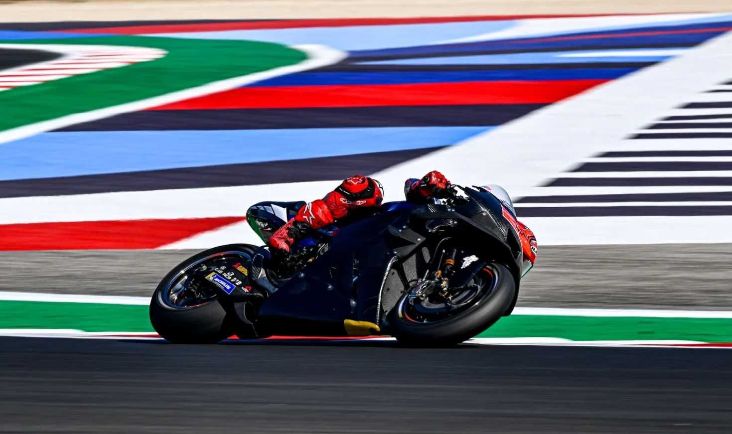 Pour Yamaha, « le nouveau moteur est plus rapide et plus facile à rouler »