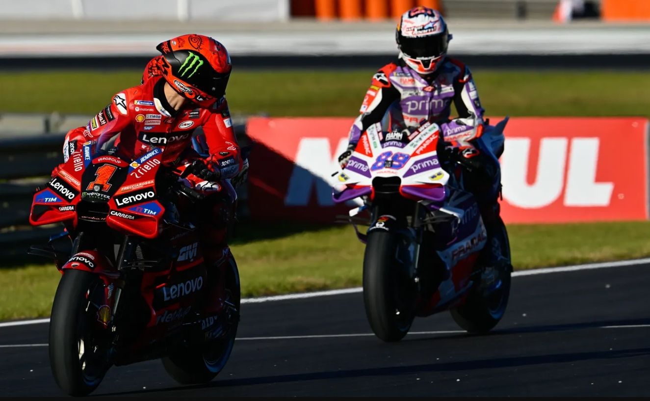 Valence : Martin champion si... Bagnaia champion si...