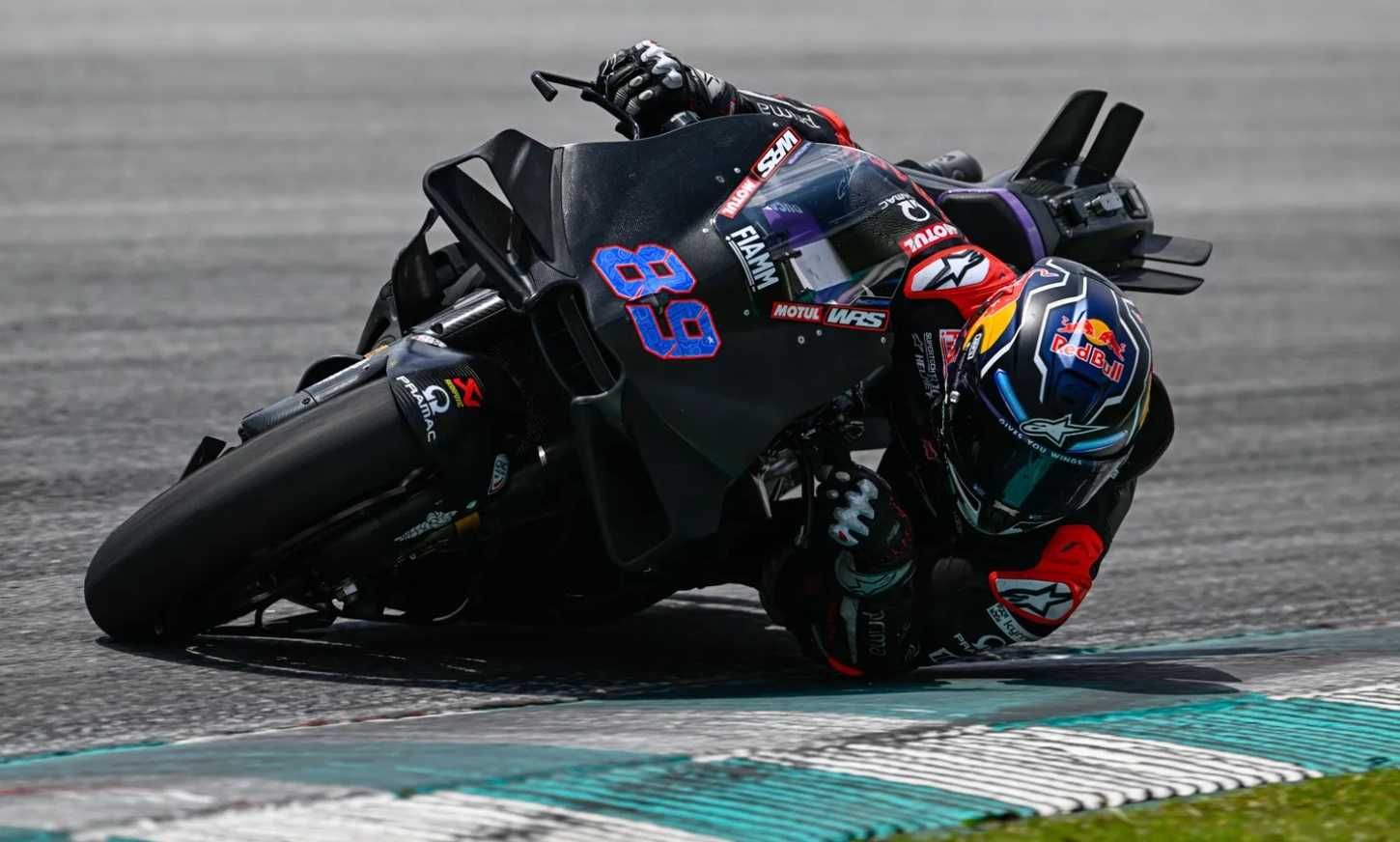 Pourquoi les records ont volé au Test de Sepang