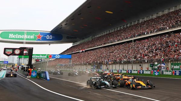 F1 Chine : Piastri rebondit, McLaren domine