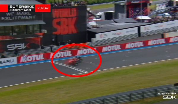 SBK Most : Bulega bat Razgatlioglu de 0,027s !