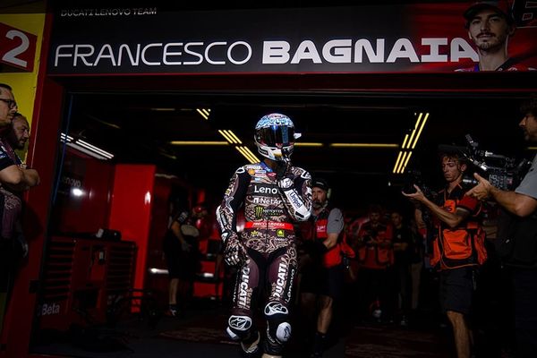 « Il y a un problème » : Bagnaia dépité de ne pouvoir lutter avec les Marquez