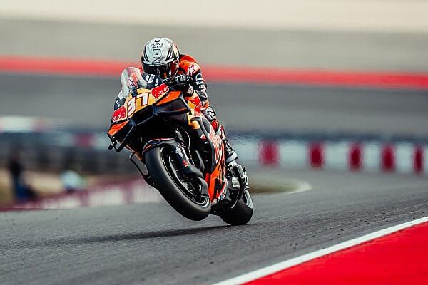Valence, MotoGP (PR) : Acosta en tête devant Bezzecchi