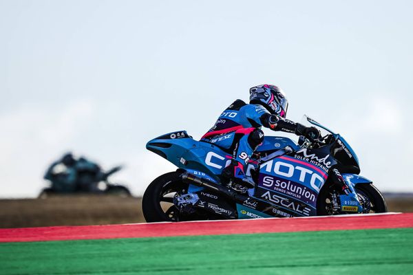 Valence, Moto2 (PR) : Holgado en tête, Moreira en Q1