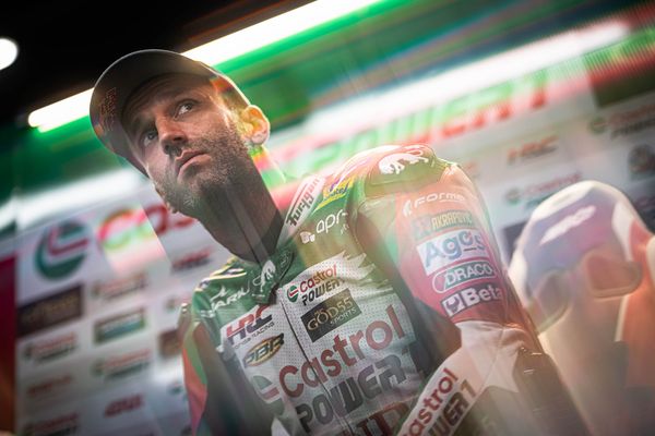 Zarco blessé au genou et au péroné
