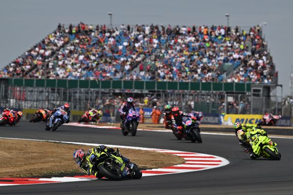 Ogura revient sur sa chute de Silverstone : « Un peu plus d'angle avec la même pression de frein »
