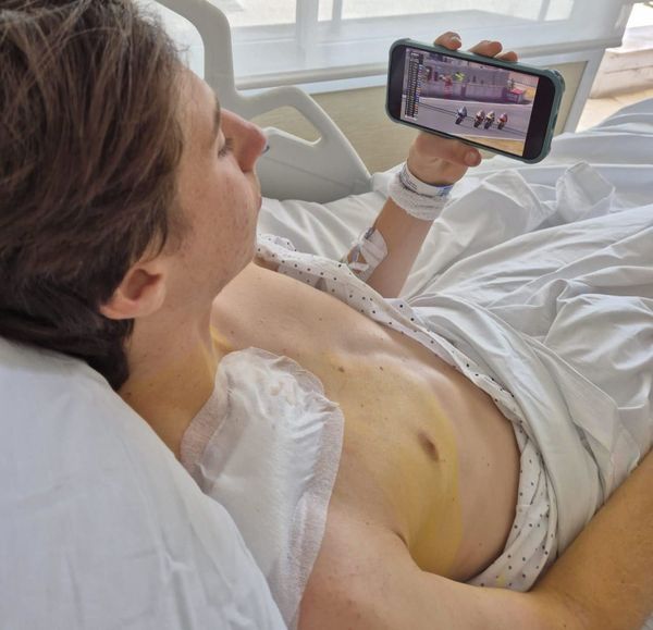 Quiles opéré avec succès de la clavicule droite à Madrid