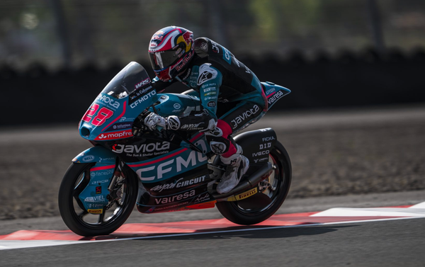 Quiles vainqueur et champion du monde Moto3