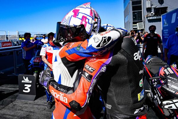 « Il m'a donné un toit, à manger, du matériel » : L'hommage de Martin à Espargaro