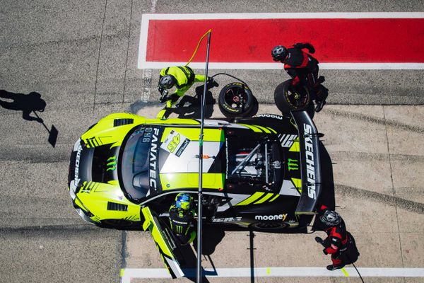 Valentino Rossi performe à domicile