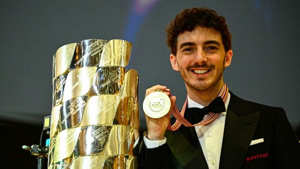 SONDAGE : Bagnaia doit-il porter le numéro 1 ?