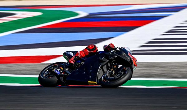 Pour Yamaha, « le nouveau moteur est plus rapide et plus facile à rouler »