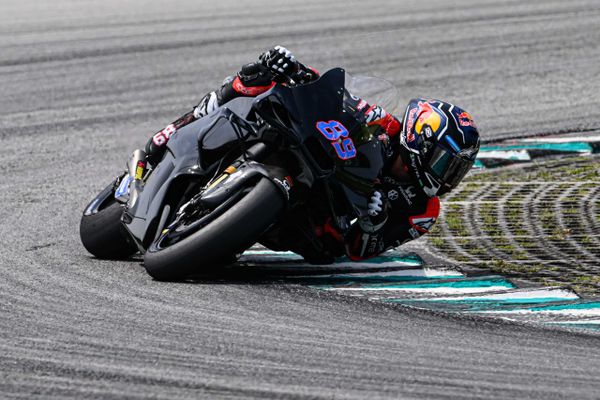Test de Sepang (J2) : Martin déjà sous le record du tour à Sepang