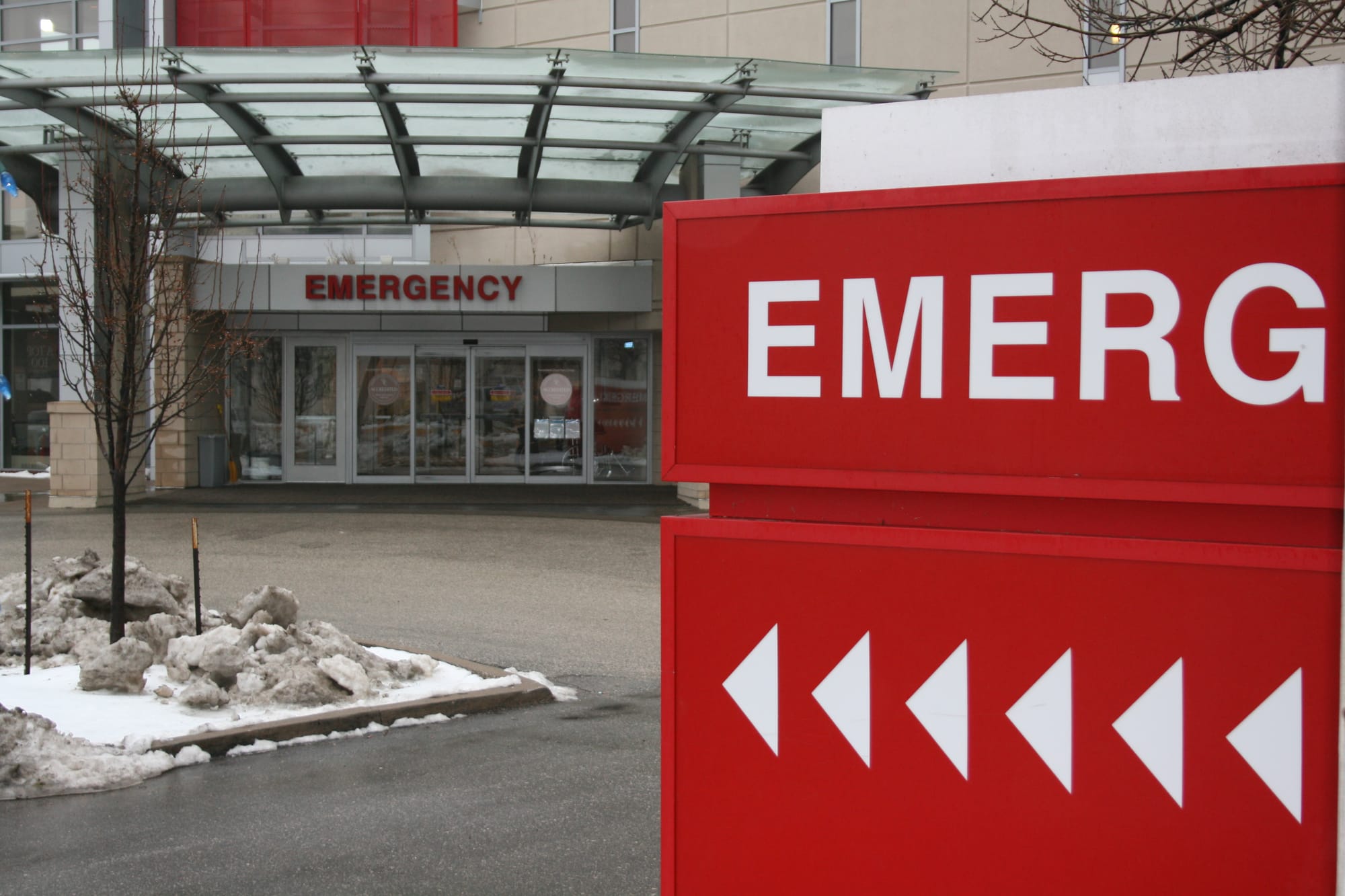 Opioid abuse, in the form of prescription painkillers and heroin, has contributed to a growing number of Iowa emergency room visits and overdose deaths in the past decade. The emergency entrance of St. Luke's Hospital in Cedar Rapids is shown January 8.