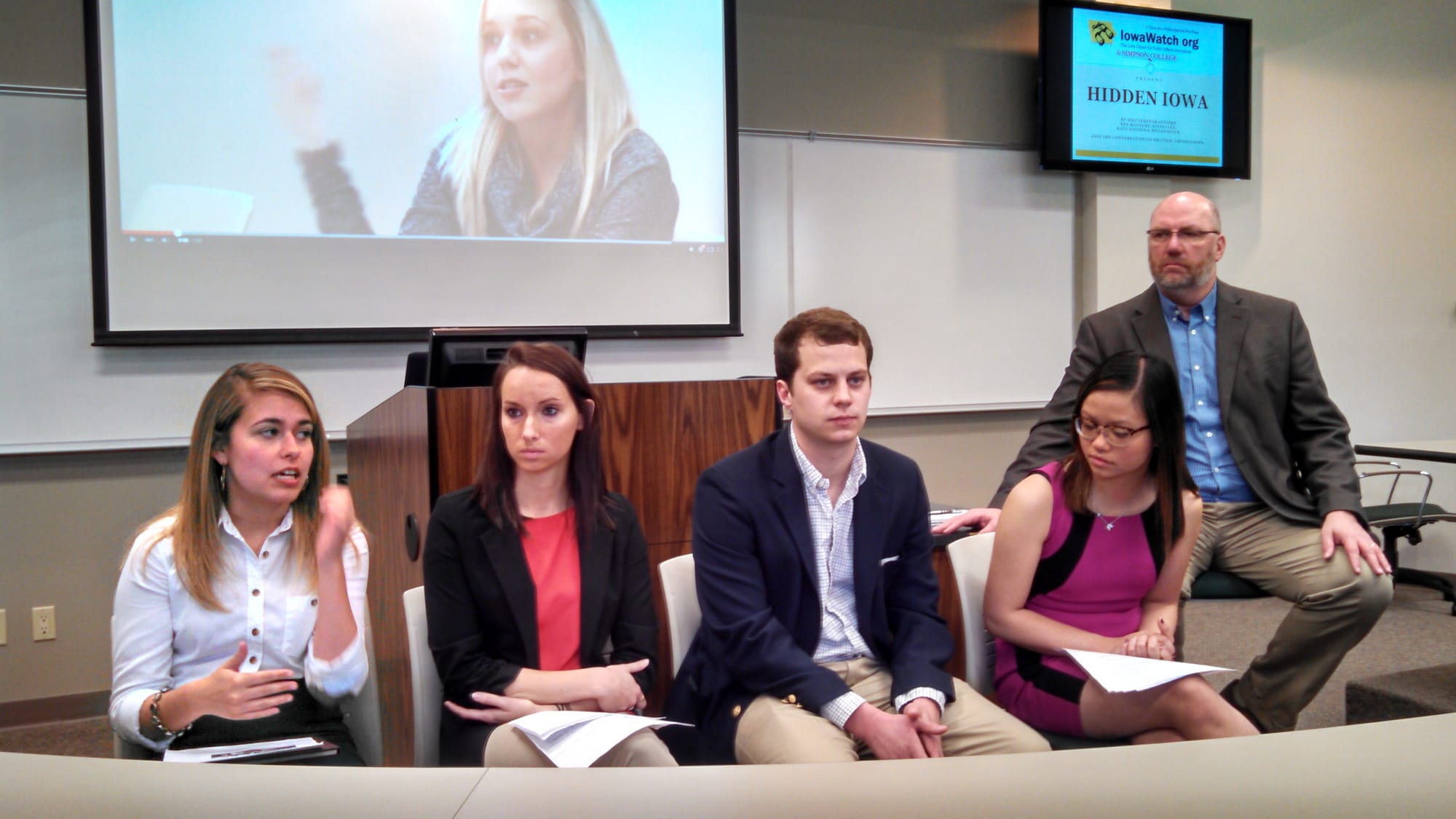 Journalism students at Simpson College produced an IowaWatch series on Hidden Illnesses on Campus and hosted a forum in Indianola in April.