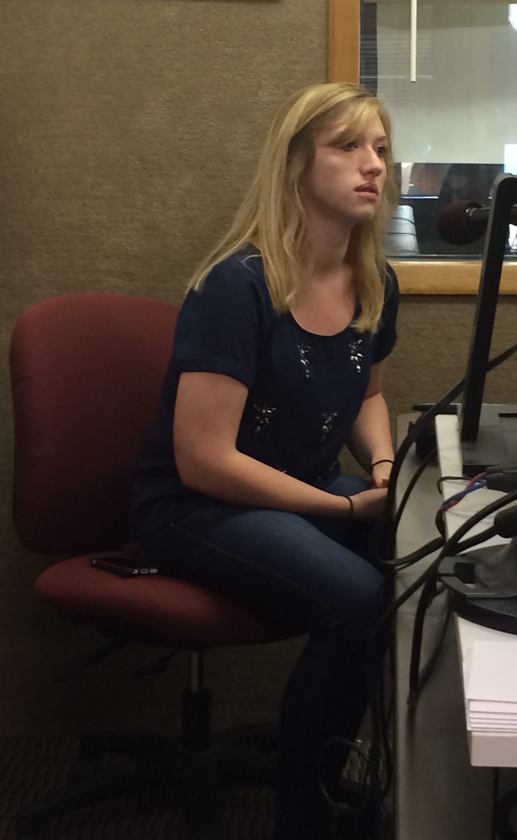 IowaWatch summer 2015 reporting intern Makayla Tendall speaking on KXIC radio, Iowa City, on July 21, 2015.