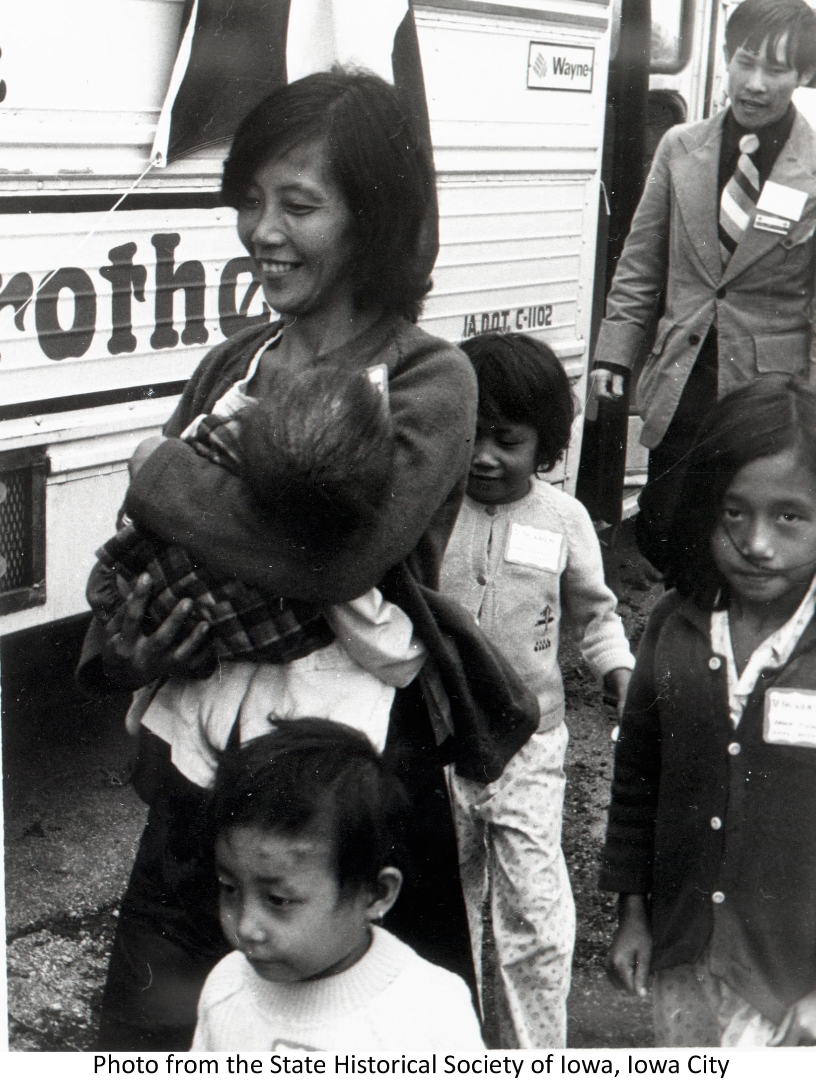 Unidentified Vietnamese refugees in Des Moines in 1975.