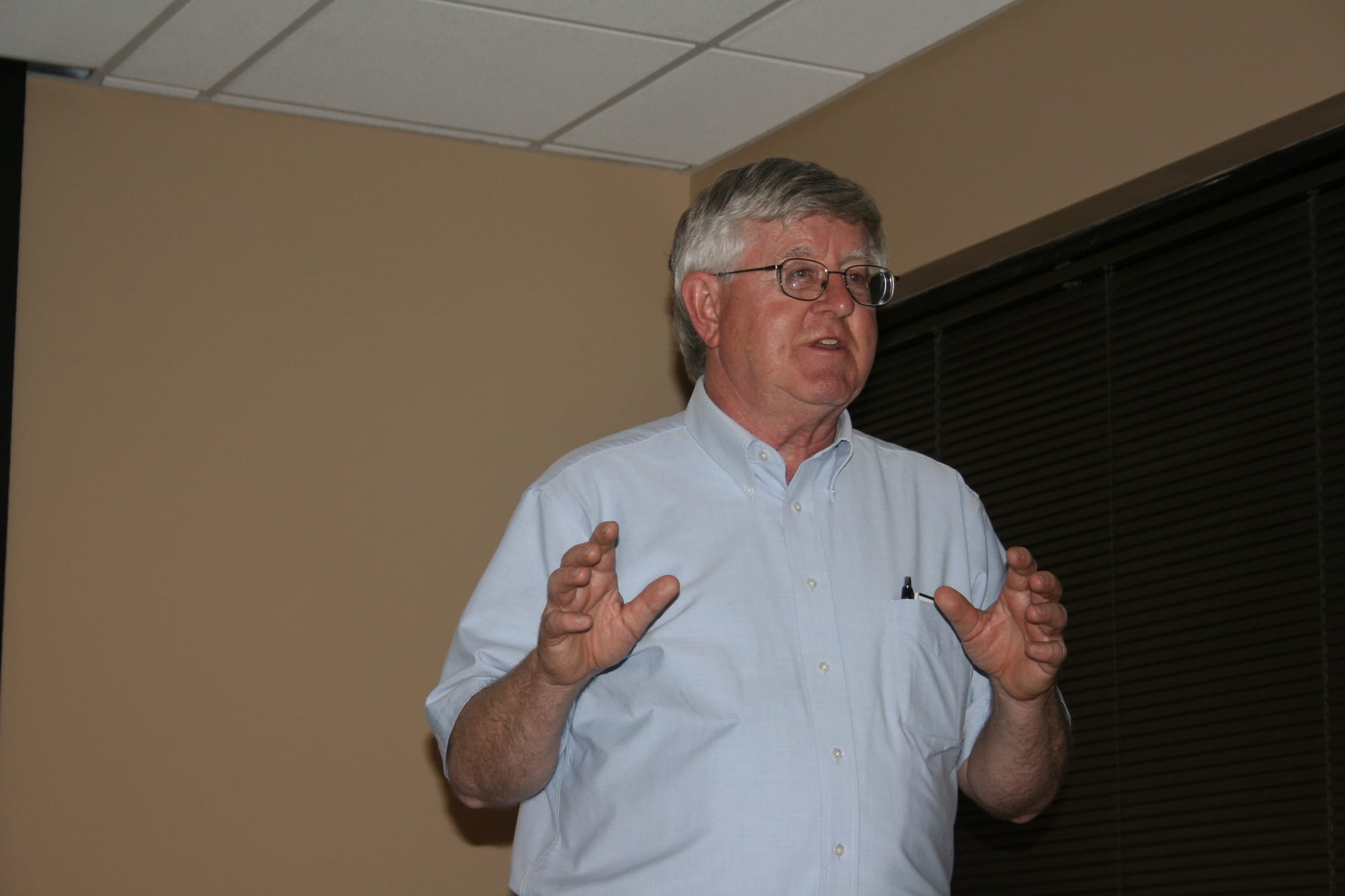 William Field, professor of agriculture and biological engineering at Purdue University, provided training during the Midwest Rural Agricultural Health and Safety Conference