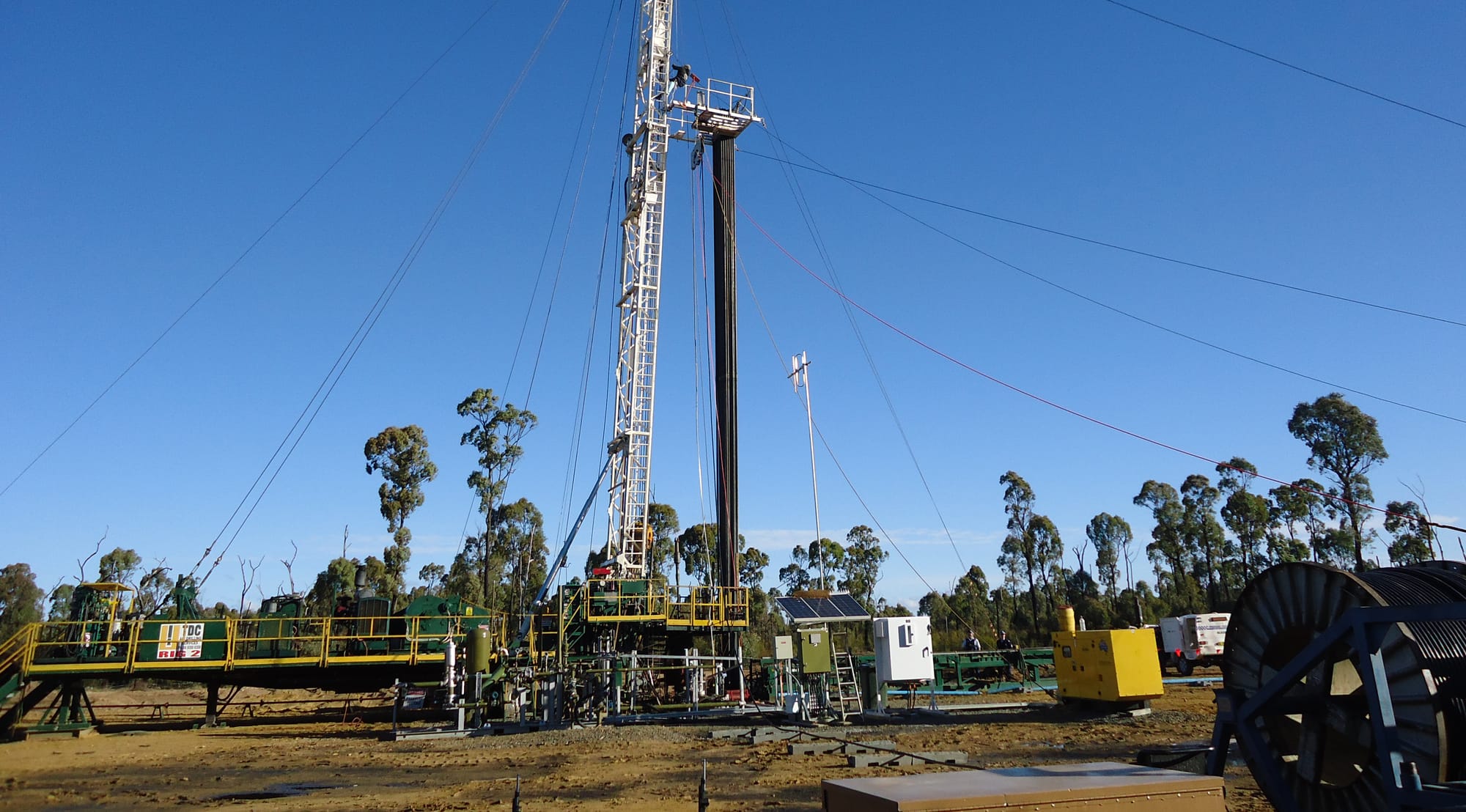 A fracking operation in 2011. The Illinois Department of Natural Resources approved state fracking rules on Nov. 6, 2014.