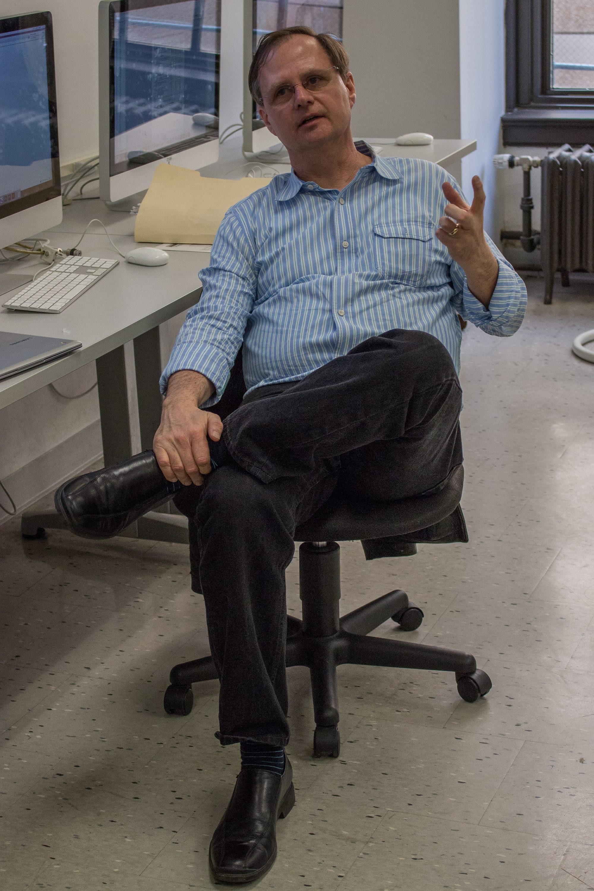 Tim Novak, a reporter for the Chicago Sun-times, discussed one of this recent investigations focused on a former Chicago mayor and the EB-5 program.