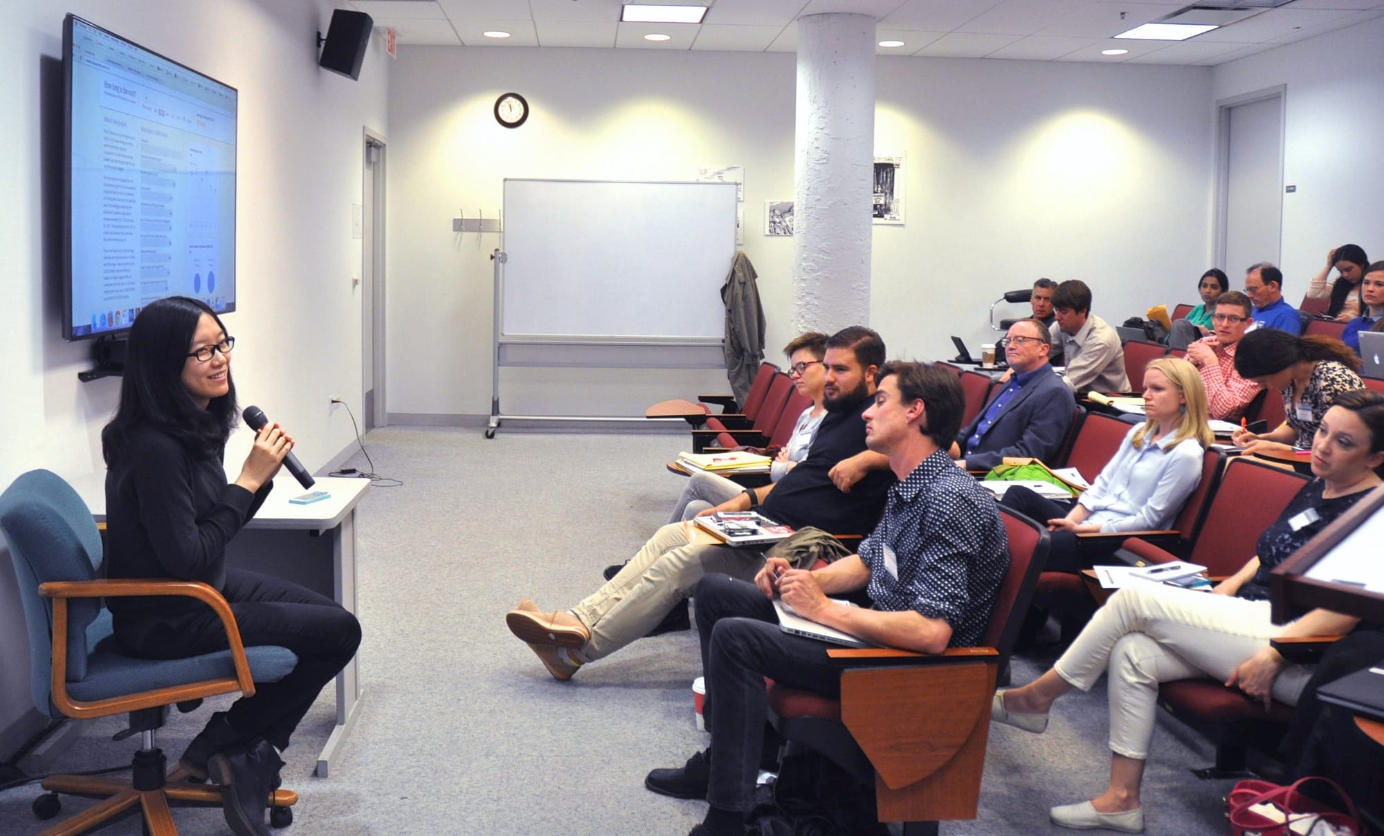 During the "Lightning talks" workshop session on April 11, fellows heard personal experiences on the visa system.