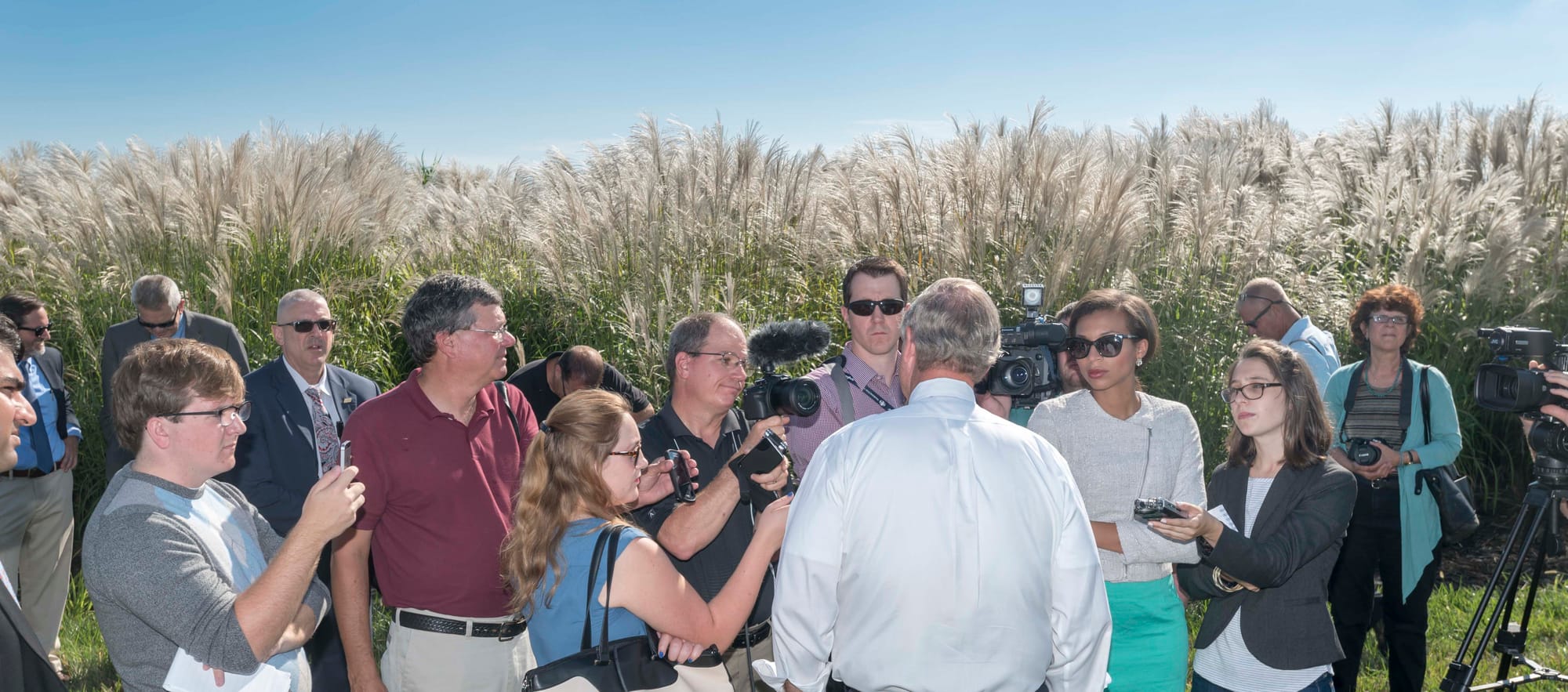 U.S. Secretary of Agriculture Tom Vilsack talks to the media on Sept. 10, 2015. He was at the Energy Farm just south of Urbana, Ill.