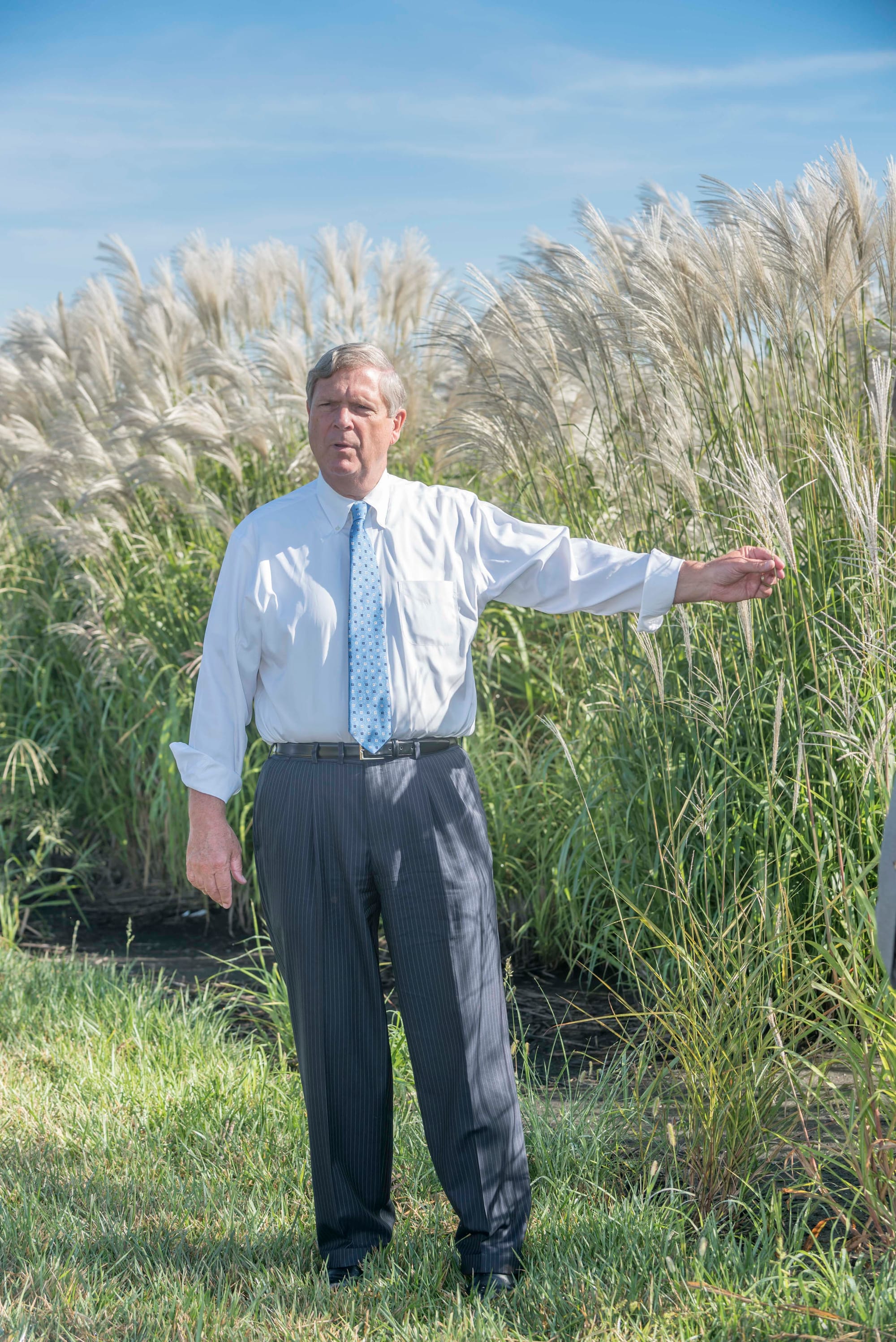U.S. Secretary of Agriculture Tom Vilsack talks about biofuels near the University of Illinois at Urbana-Champaign on Sept. 10, 2015.