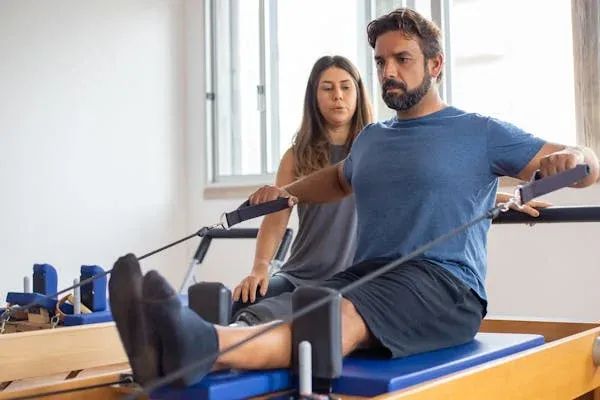 Pilates Clothing Buy Guide for Men (2025 Edition)
