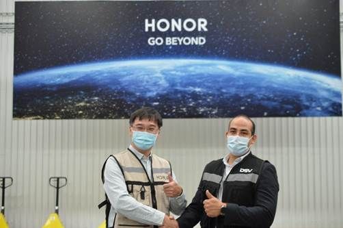 HONOR inaugura su primer Centro de Distribución en México