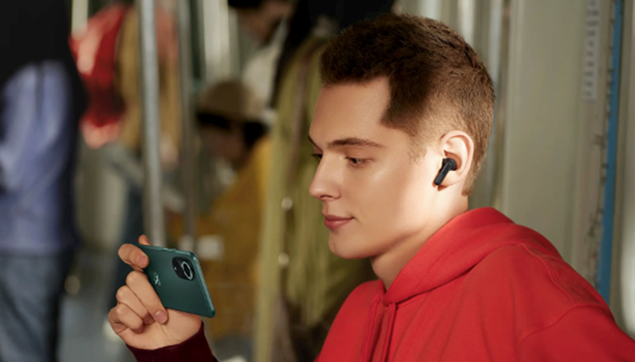 Con los HUAWEI FreeBuds 5i puedes escuchar música Hi-Res
